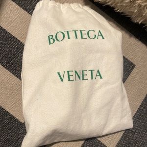 Bottega veneta mini Jodi almond color